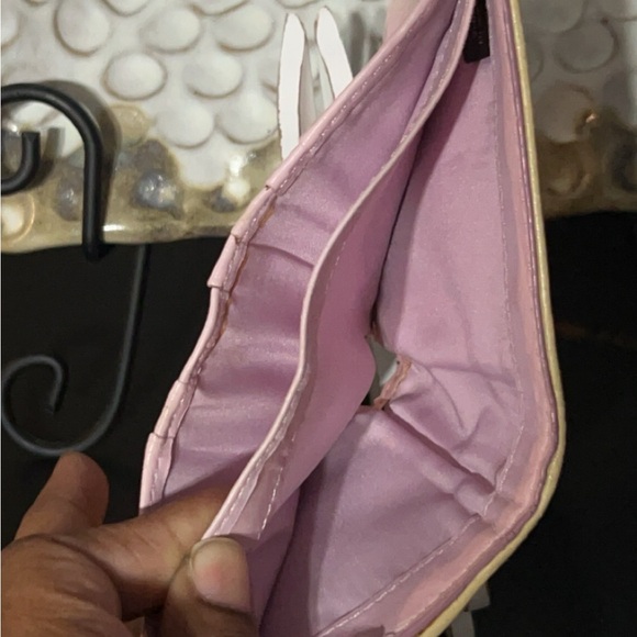 COACH KissLock wallet - Picture 4 of 5